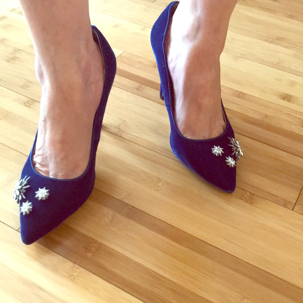 White House Black Market shoes